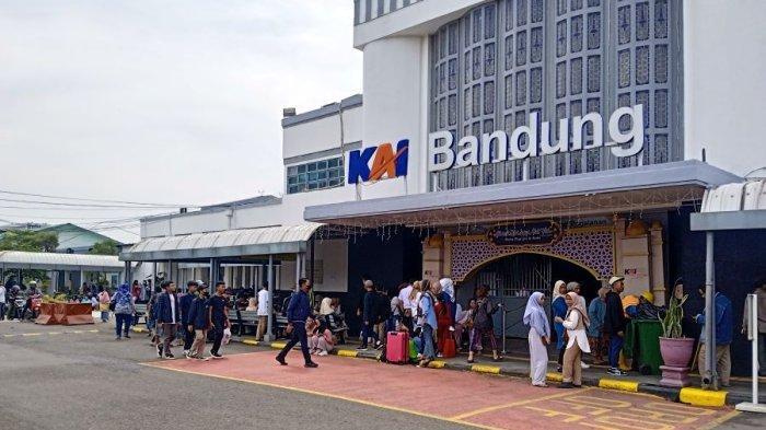 Tempat Sewa Motor Dekat Stasiun Kereta Api di Bandung