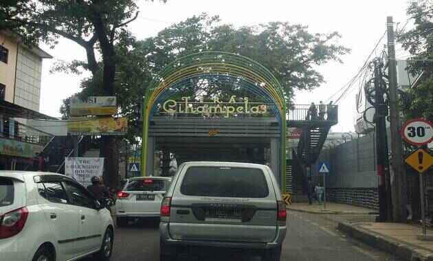 Tempat sewa Motor di Jalan Cihampelas Bandung